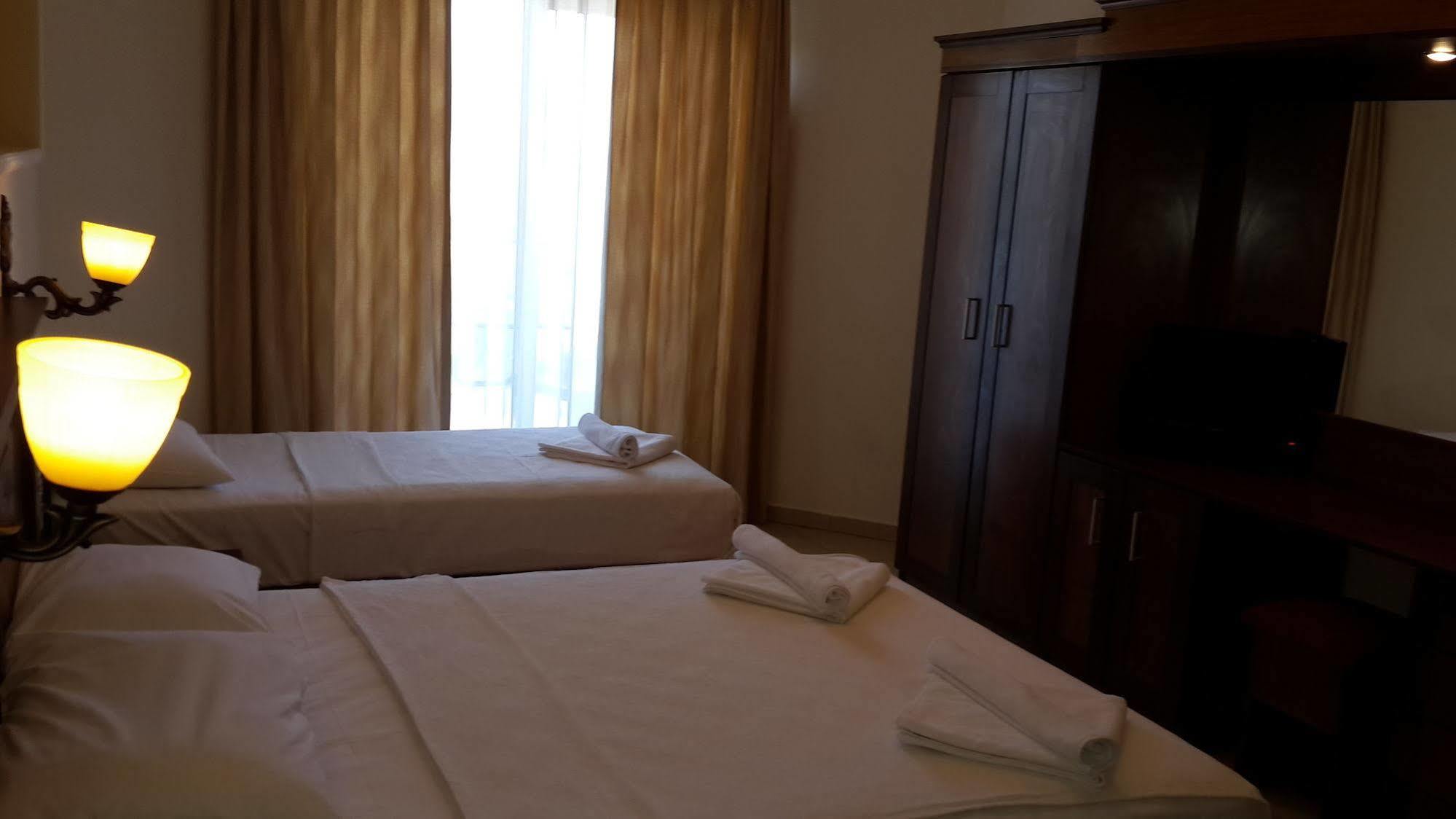 Adaburnu Golmar Hotel Emecik Luaran gambar